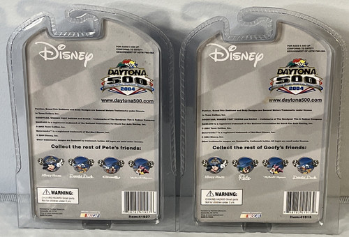 Disney Nascar 2004 Daytona 500 Mickey Friends Goofy Pete 2 Car Set NEW Sealed - Imagen 8 de 8