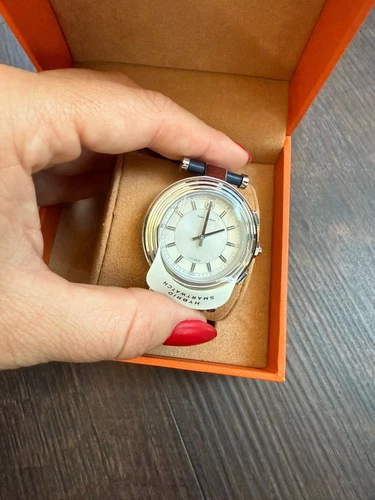 Orologio AUTENTICO Tory Burch Classic T Hybrid TBT9001