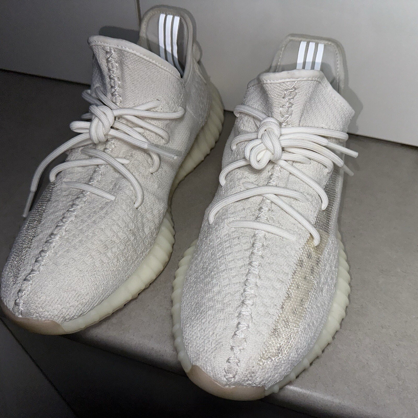 Mens ADIDAS YEEZY Boost 350 V2 Bone Sneakers Size US 11 thumbnail 4