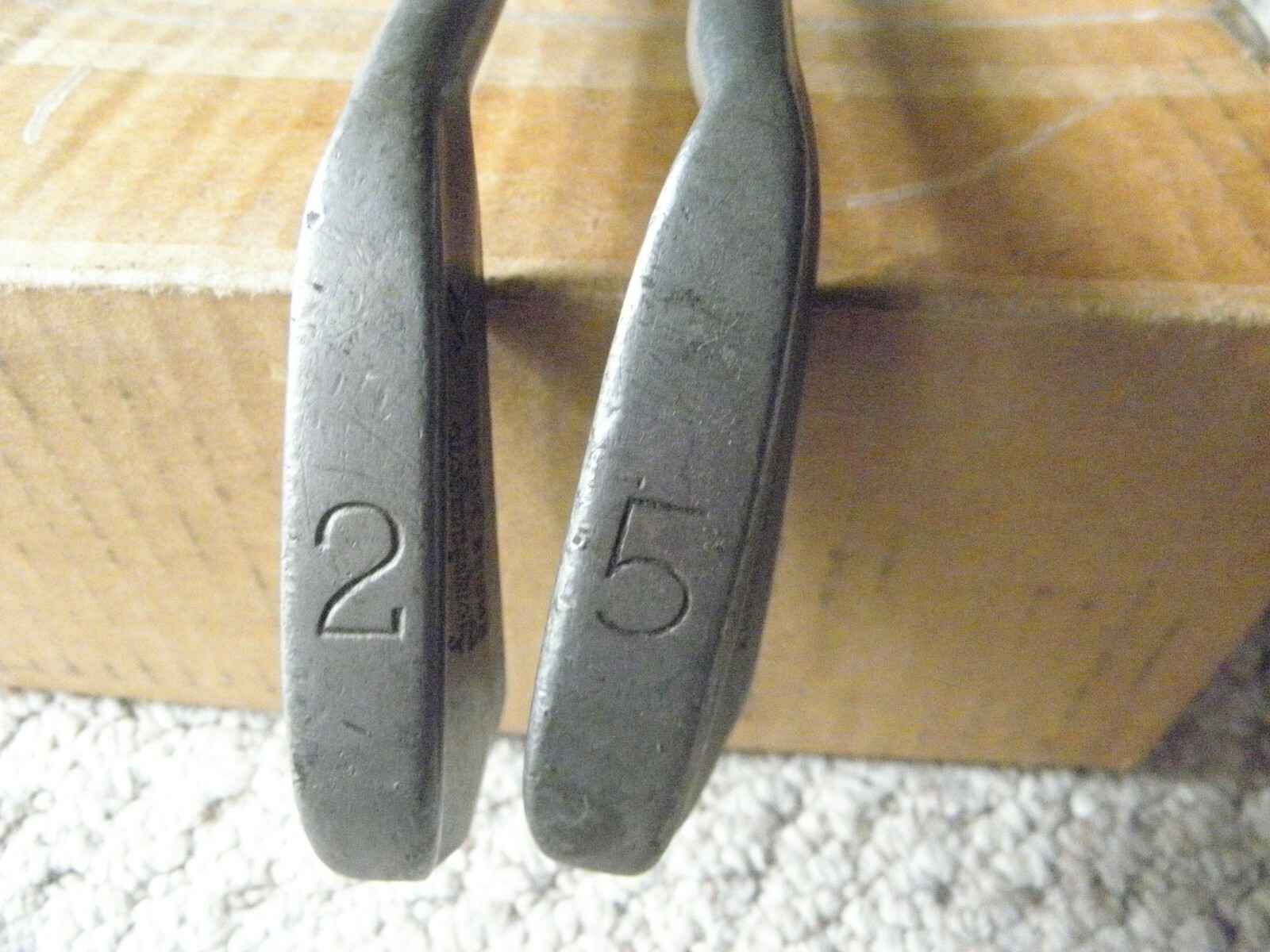 Picture 2 of 5
