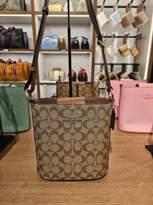 NWT Coach Sophie Bucket Bag In Signature Canvas CR154 | eBay