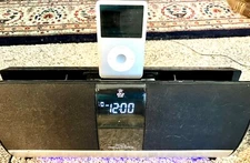 Pyle PIPDK78 - iPod Dock, FM Radio, Alarm Clock, Cool Light, w/Power Supply