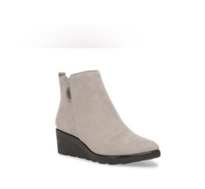 Anne Klein Sport Womens Baron Wedge Boots Ankle Embossed Sz 8 MSRP $119
