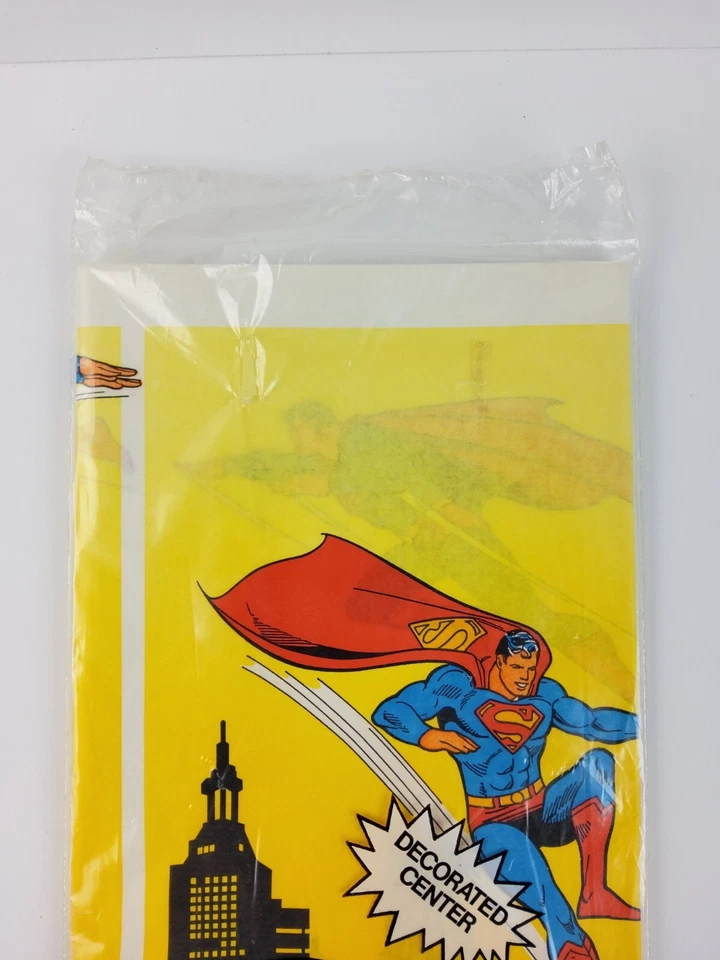 Cubierta de mesa Superman 1984 vintage 54"x102" Amscan DC Comics EE. UU. RARA NUEVA SELLADA Foto 2 de 4