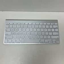 Apple Wireless Keyboard A1314 4th Generation MC184LL/B