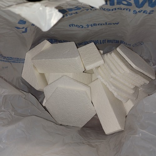 GHQ Terrain Makers: 4 Sealed Bags and 1 Loose - DUNGEON GAMING HEXES - Picture 4 of 4