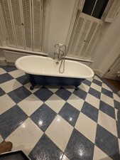 roll top bath free standing with taps and shower mixer