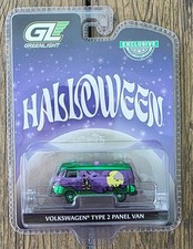 Hobby Exclusive Volkswagen Type 2 Panel Van Halloween Green Chrome Chase