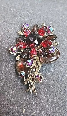 Vintage 1950s Red & Purple Aurora Borealis Crystal Flower Brooch 2''