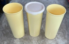 Tupperware 5107L Tumblers Cups 15 Oz 450ml Set of 3 Yellow Drinkware. 1 Lid