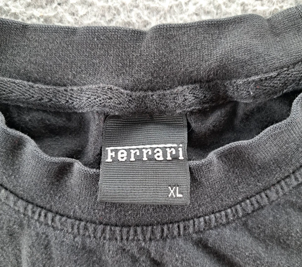 Camiseta DE COLECCIÓN Ferrari Para Hombre XL Negra Carreras Exótica Coche Ropa Conducir 2002 Foto 2 de 4