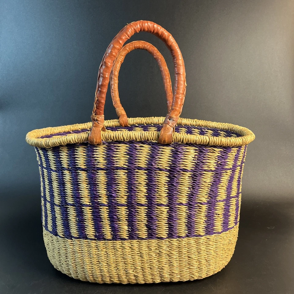 Bolso de Mano Hecho a Mano Tejido Africano Comercio Justo Cesta Tostado/Púrpura 11X13 2 Asas Foto 3 de 4