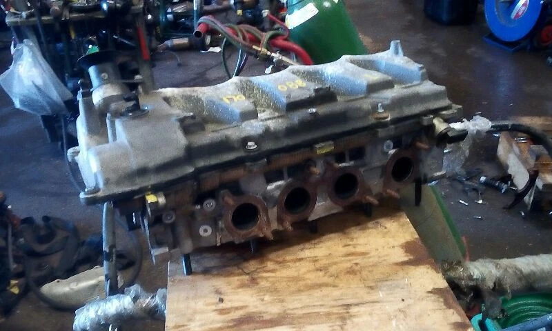 Culata 8 cilindros delantera izquierda para 05-11 VOLVO XC90 295321 Foto 2 de 4