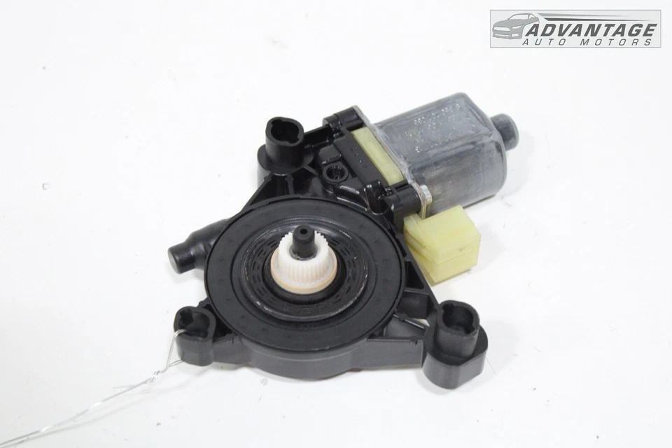 2015-2017 AUDI A3 QUATTRO 8V REAR LEFT SIDE DOOR WINDOW REGULATOR MOTOR OEM - Image 3 of 4