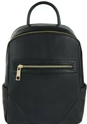 accessorize black backpack