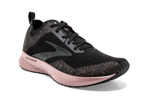 Metallic Running Shoe, 1203351B 002 
