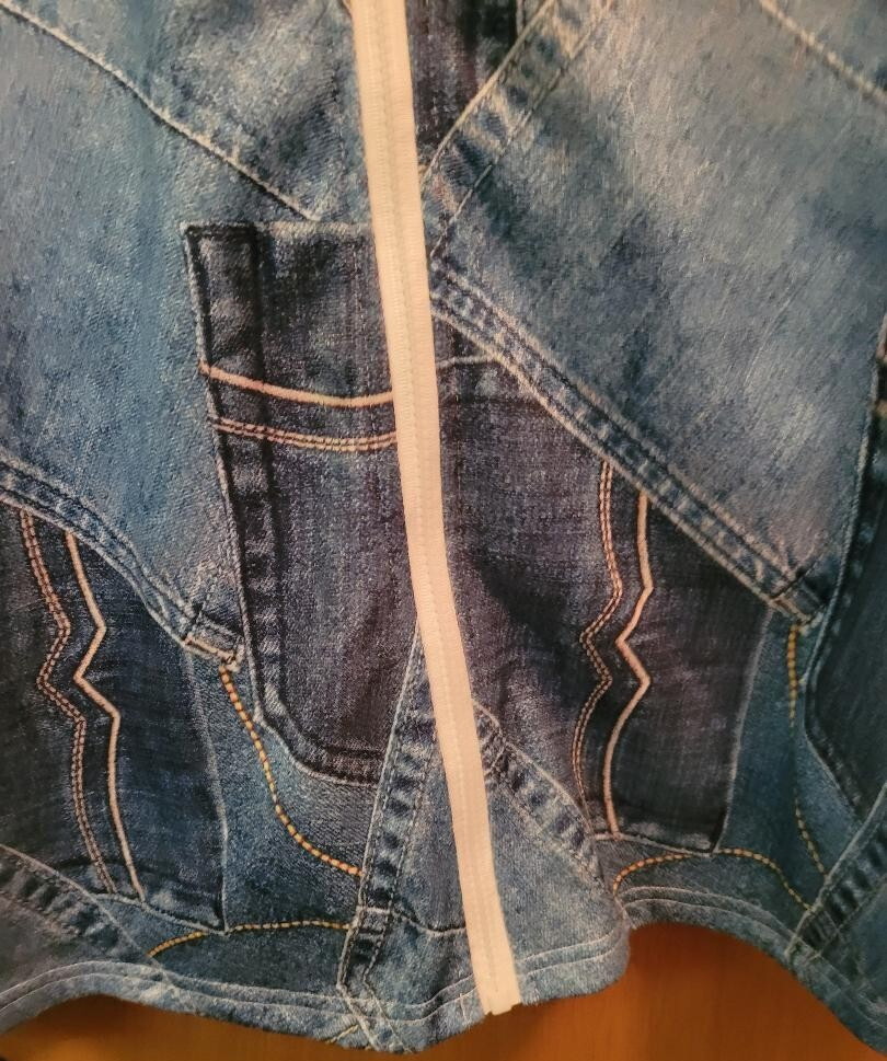 Women's Denim Patchwork Print Polyester Hoodie Ja… - image 3