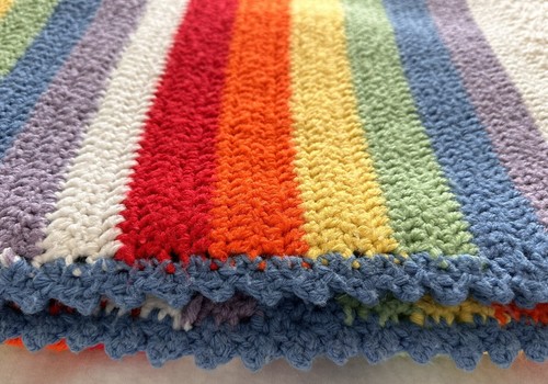 Regenbogen Decke Strick Häkel Überwurf Afghan Mehrfarbig Gestreift Strick Bett Topper - Bild 9 von 10