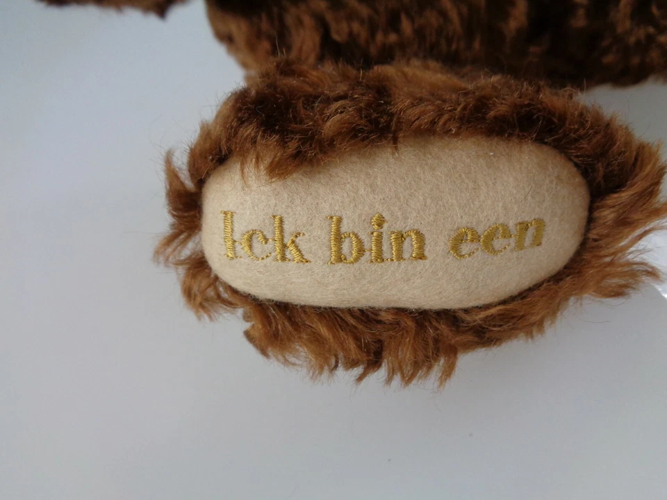 Steiff Teddy Bärliner 670961 32cm mit Musikwerk lim. Auflage (5918) - Bild 2 von 4