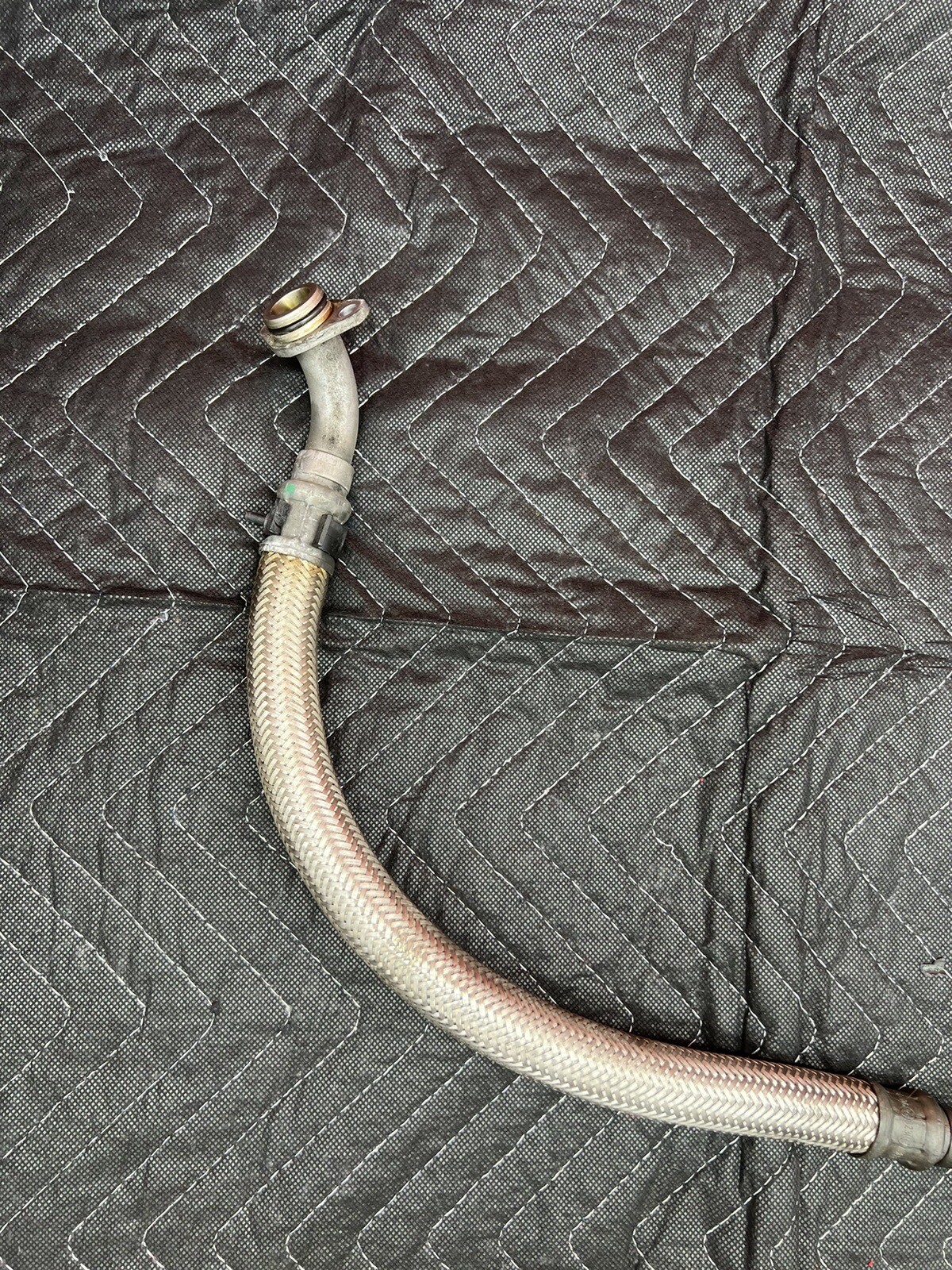 BMW M5 M6 Oil Filter Pressure Inlet Hose Line Pipe E6x Genuine OEM 