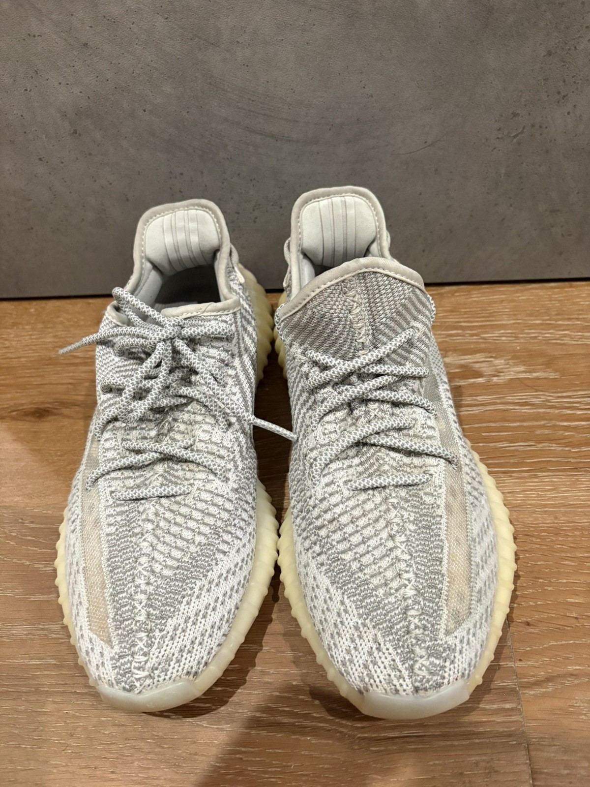 Size 9 - adidas Yeezy Boost 350 V2 2018 Low Static Non-Reflective