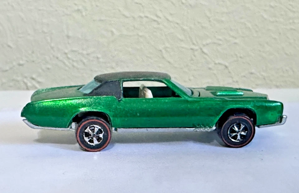 HOT WHEELS REDLINE VINTAGE 1968 GREEN CUSTOM CADILLAC ELDORADO GREAT CONDITION! - Image 4 of 4