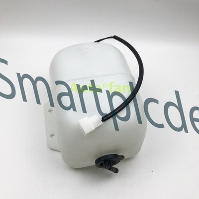 1PCS NEW Expansion Water Tank Fit   SK200 SK210 SK230 SK260 SK350-6-6E-5 *mq