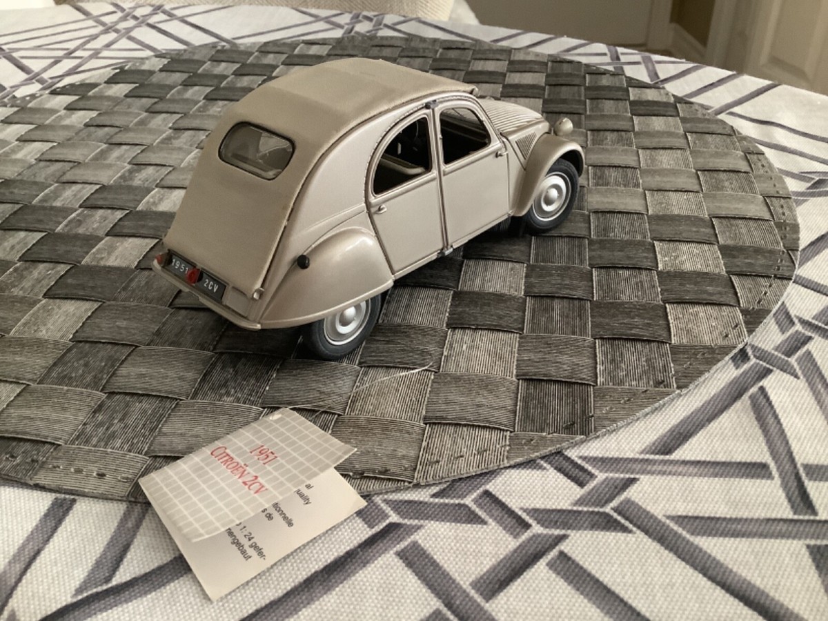 Franklin Mint 1/24 シトロン CITROEN 2CV Franklin Mint 1951 Citroen 2CV 1:24 scale | eBay