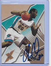 CHRIS OWENS Basketball Card IP auto NBA rookie Memphis Grizzlies 2002-03 Topps X. rookie card picture