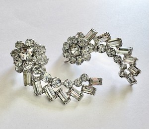 Vtg Verified Juliana D&E Clear Rhinestones Silver Clip Climber Earrings PERFECT!