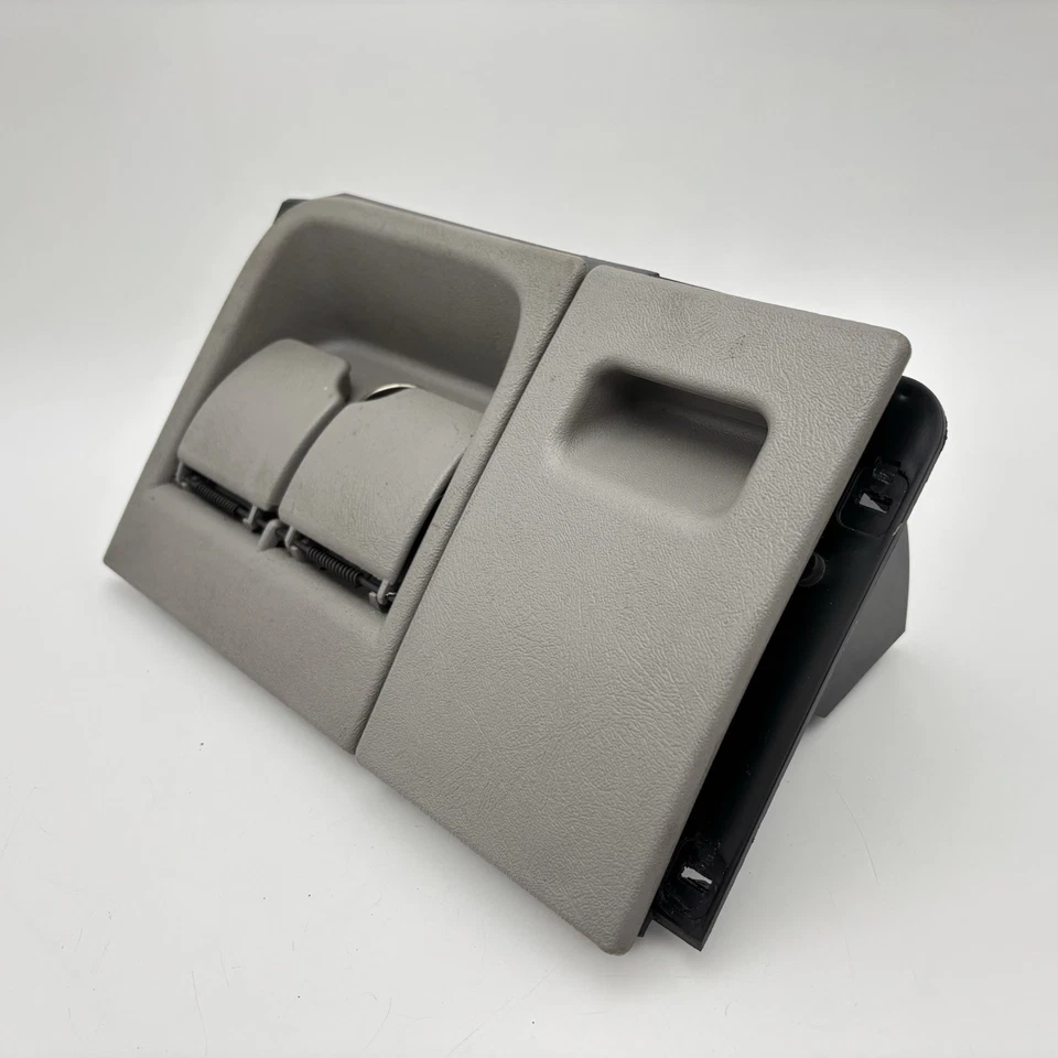 Cenicero bandeja ceniza Chevrolet GMC 1500 95-98 Silverado Sierra 3 puertos gris 15993277 Foto 3 de 4