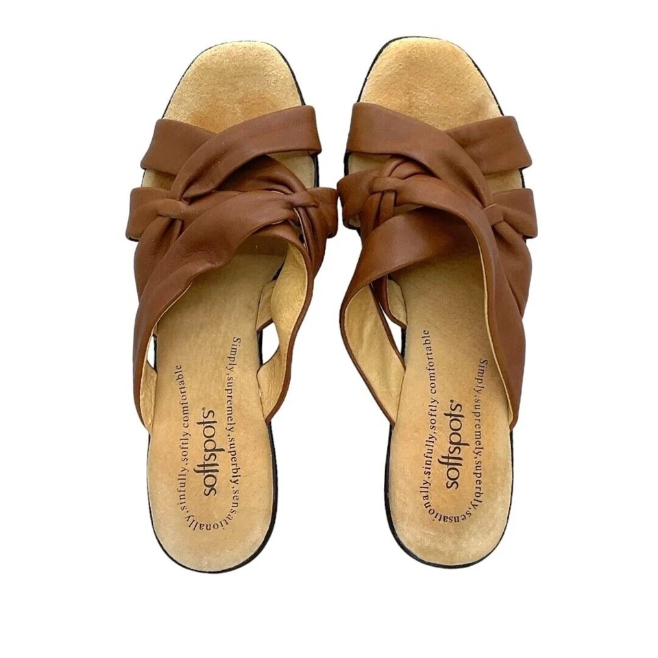 SoftSpots Carmel Leather Wedge Sandals Women's 9.5M Comfort Slide - Image 4 of 4