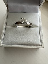 Beautiful Certified Diamond Engagement Ring-G/VS2- 0.52 Carat - Platinum -Size M
