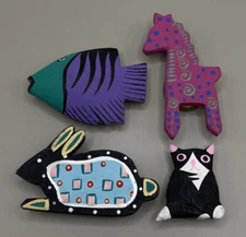 Women’s Button Covers Set Multicolor Wood Fish Bunny Kitty Cat Giraffe