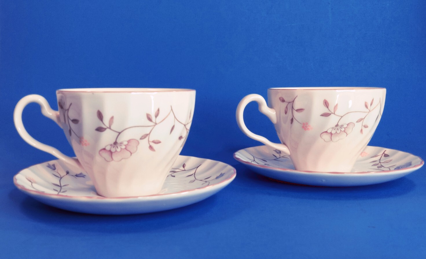 Vintage Johnson Brothers Summer Chintz Set of 2 Tea Cups & Saucers eBay