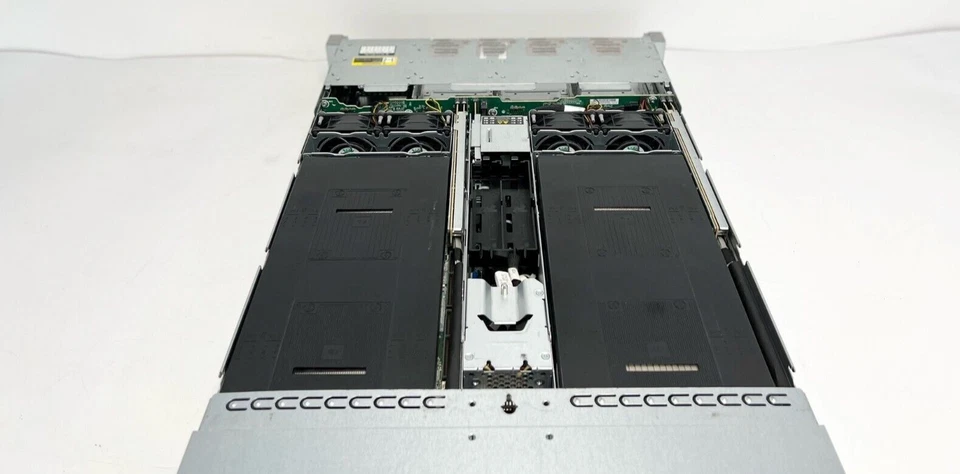 HPE Apollo R2200 Gen9 & 4x XL170r Gen9 48TB 144-Core 2TB RAM Node Solution - Image 2 of 4