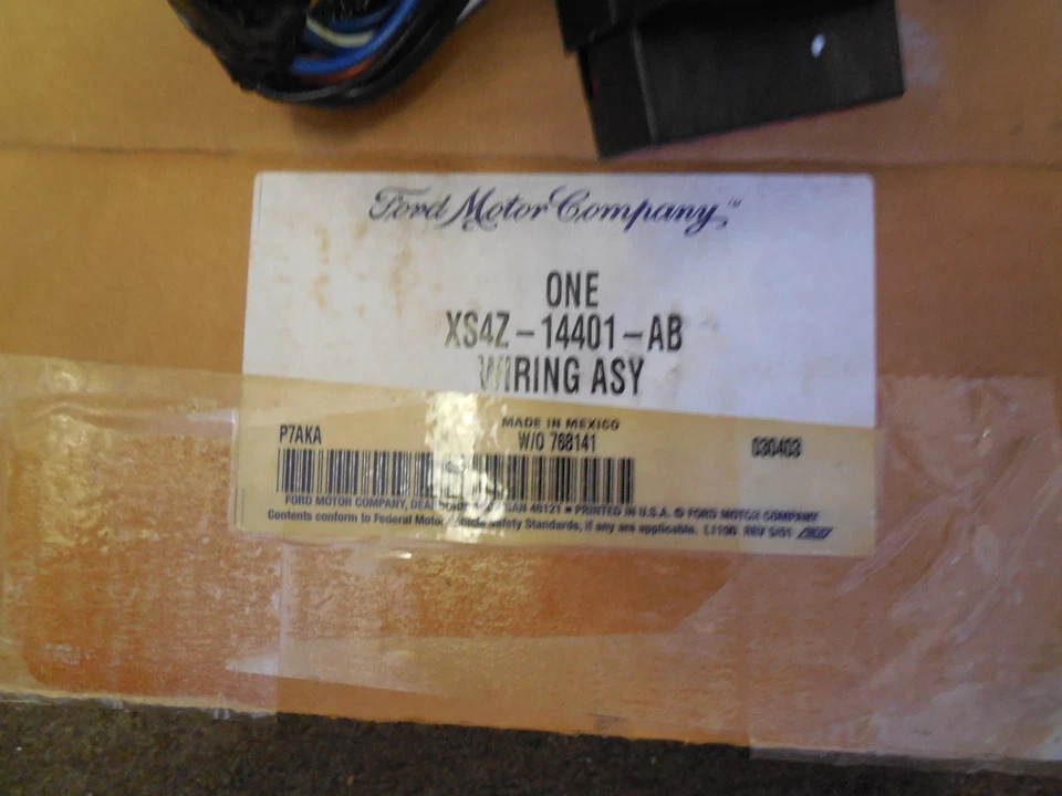 NUEVO OEM 1999 2000 FORD ESCORT 2,0 L ARNÉS DEBAJO DEL TABLERO XS4Z-14401-AB Foto 3 de 3