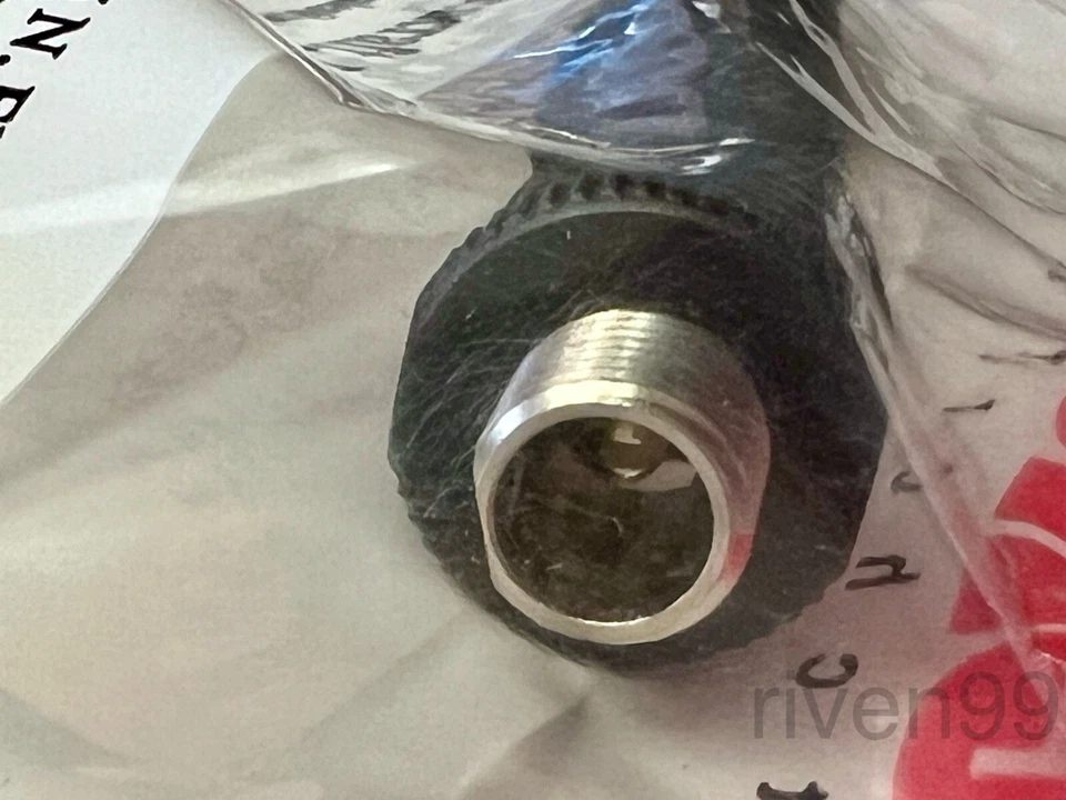 Switchcraft L722ACF 5.5 x 2.0mm Inline Flex Coaxial Barrel Jack, Copper Alloy,5A - Image 4 of 4