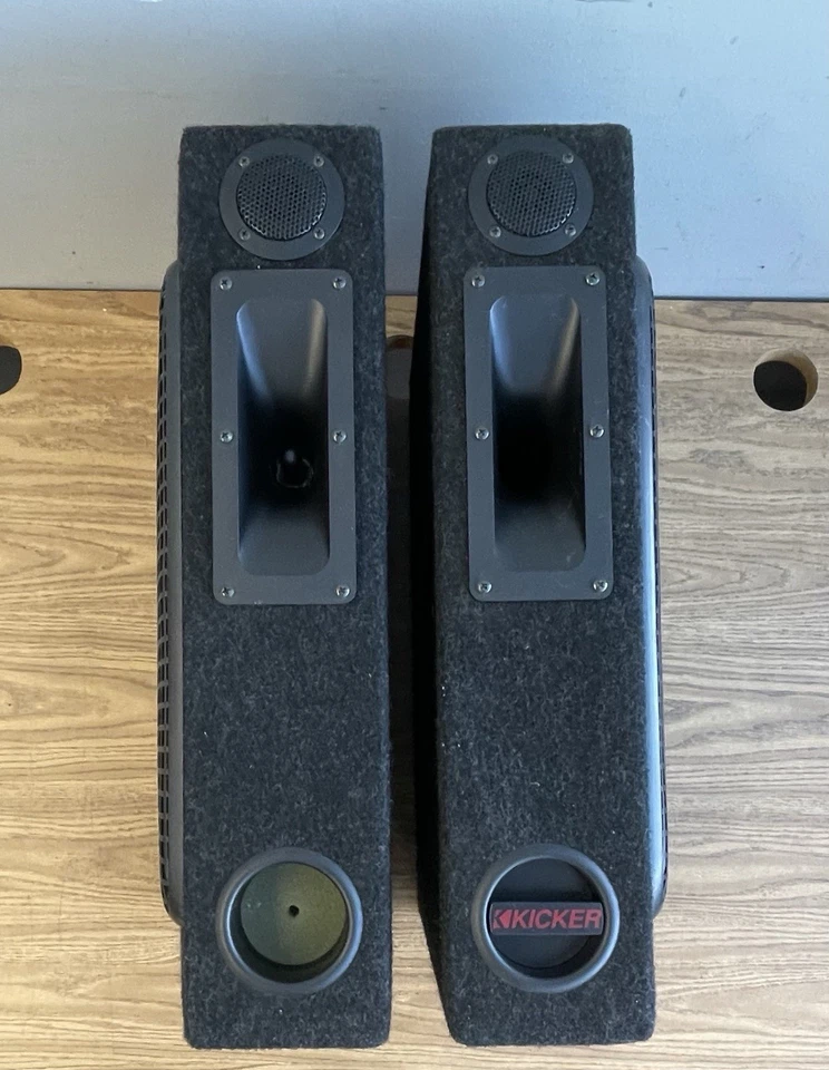 Par de altavoces subwoofer StillWater Designs Kicker Foto 3 de 4