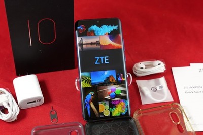 Axon 10 Pro 12GB/256GB Dual Sim Unlocked Android Smartphone Bundle
