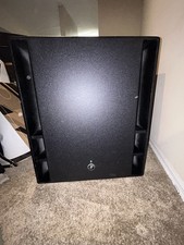 mackie thump18s 600w 18-inch powered subwoofer