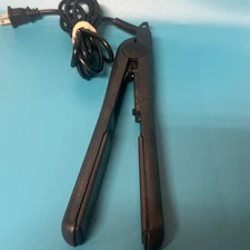 Royale Professional Hair Straightener Iron Black Hairstylist Hair Styling Pro