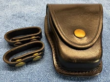 Vintage Don Hume Handcuff Case C303 GREAT SHAPE AND SNAP 2.5” Belt