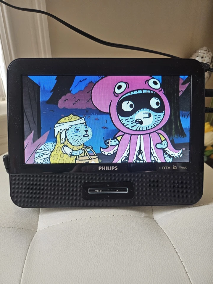 Philips PT902 9" HD LCD Television Radio - Image 2 of 4