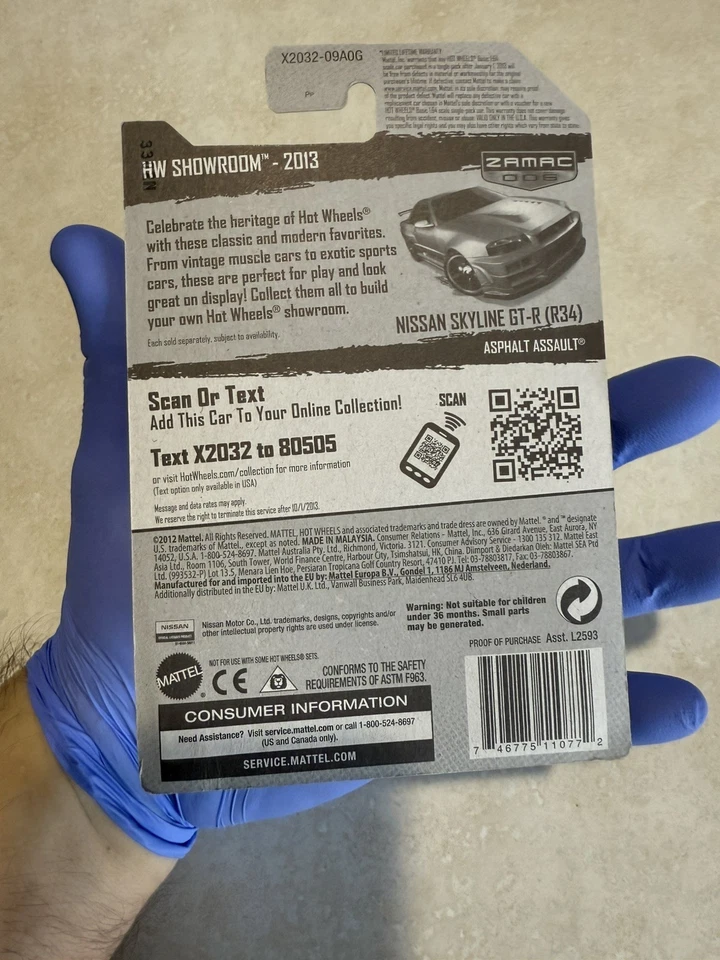 Hot Wheels 2013 HW Showroom Nissan Skyline GT-R R34 in Zamac - Gold J5's MOC!🔥 - Image 3 of 3