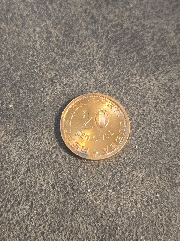 1974 20 Centavos Mozambique - Lot D