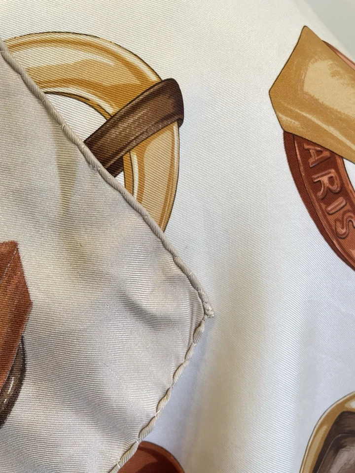 AS9#CELINE Paris 100% Seda Bufanda Vintage Bolso Ecuestre Estampado Beige Marrón Cuadrado Foto 4 de 4