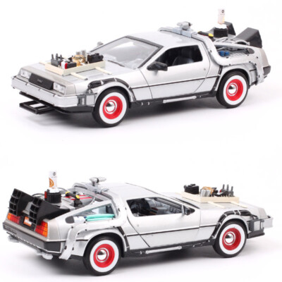 Welly DELOREAN TIME MACHINE ミニカー1/24サイズ 1/24 Welly DeLorean DMC 12 Back To The Future Time Machine Diecast