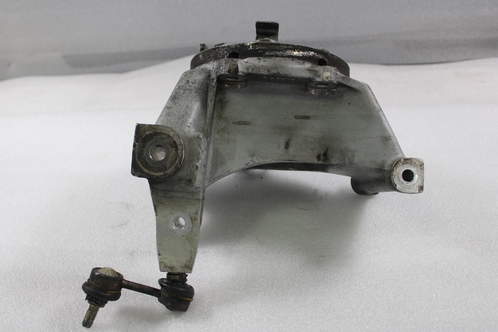 Ferrari 575, LH, Left, Rear Knuckle / Stub, Used, P/N 183324