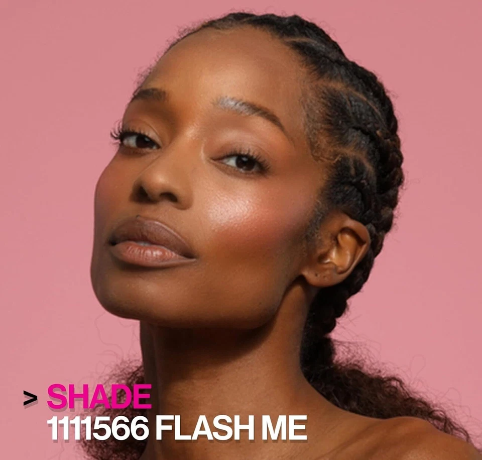 Wet n Wild MegaGlo Blushlighter Flash Me Blush & Highlighter Hello Halo 1111566 - Image 4 of 4